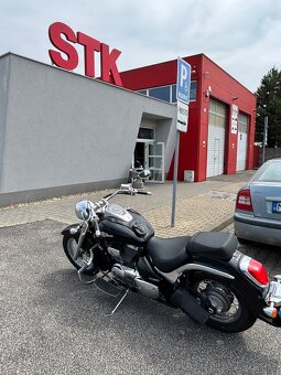 Suzuki Intruder VL800M - 3