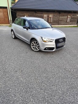 Audi A1 Sportback Sline 1.6TDI 66KW - 3