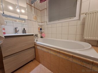 3-izbový byt čiastočne prerobený, kúsok od centre Vrútok - 3