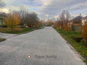 STAVEBNÝ POZEMOK  NA PREDAJ - 3