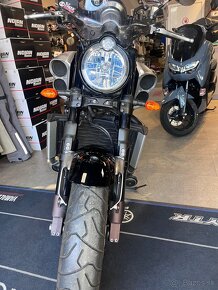 Yamaha V-MAX 1700 - 3