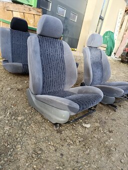 Semišovy interiér sedačky a tapacire - 3