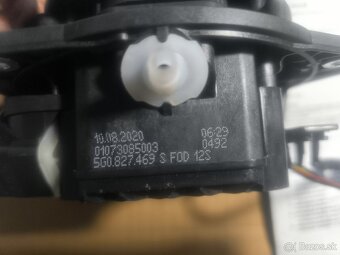 Cúvaciu kameru VW Golf 7 komplet s kabelážou . NOVÁ - 3