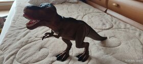 Dinosaurus - 3