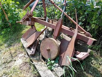 Pluh za traktor - 3