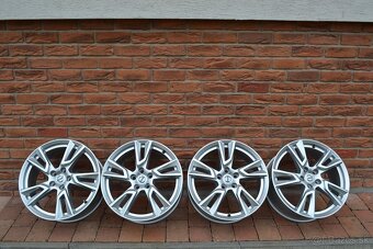 5x108 R18 Hlinikove disky original Volvo XC40 XC60 - 3