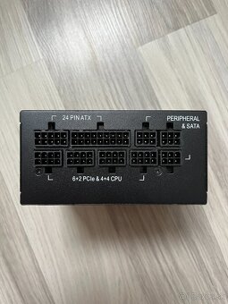 Corsair SF750 - 3
