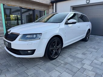 ŠKODA OCTAVIA 3 COMBI 2.0TDI 110KW DSG ELEGANCE - 3