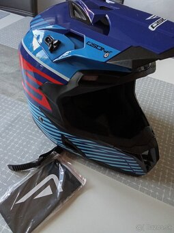 Prilba Casque - 3
