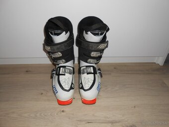 Predam vo velmi peknom stave panske lyziarky ATOMIC WAYMAKER - 3