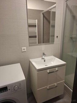 Prenájom dvojizbového bytu vo Valaskej - 3