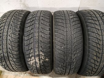 Zimna sada 5x114,4 235/65 r17 - 3