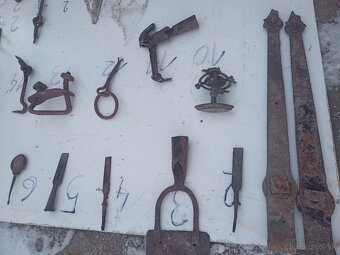 Staré drobnosti na dekoráciu - 3