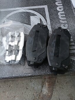 Predam brzdove dosticky - 3