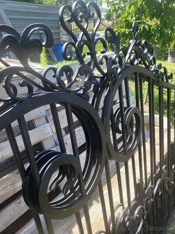 Ozdobná kovaná dvojbrána - 3