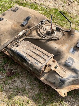 Kia rio nàdrž benzin - 3