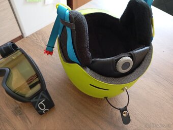 Predám prilbu a okuliare na snowboarding - 3