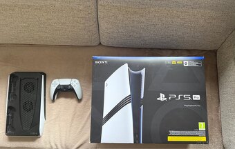 PlayStation 5 Pro - 3