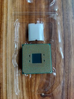 Amd Ryzen 5 PRO 1600 + fen - 3