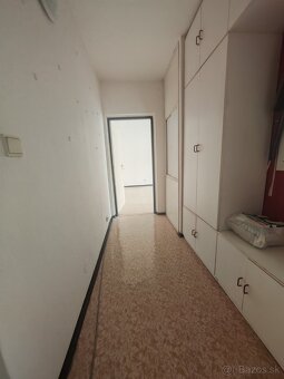Predám 3 izbový byt na Podborovej - 3