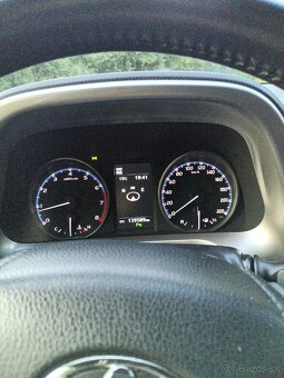 Predám Toyotu RAV4 2.0 Benzín Valvematic - 3