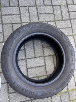 ZIMNE PNEU BARUM POLARIS 215/55 r16 HXL - 3