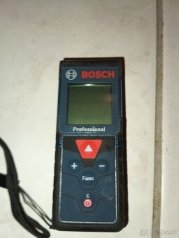 Laserový merač vzdialeností Bosch - 3