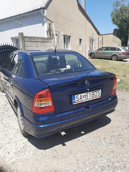 Opel Astra - 3