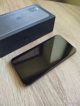 iPhone 11 Pro Max 64GB Space Gray - 3