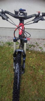 Predám horský bicykel Specialized – veľkosť L - 3
