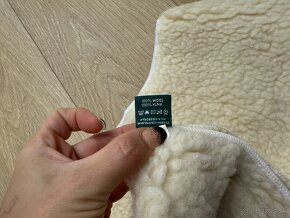 Ladvinovy pas z ovciej vlny - 3