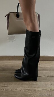 Nové krásne čižmy na opätku - 3