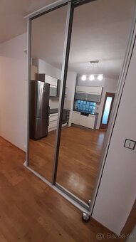 Veľký tehlový blízke centrum - 3