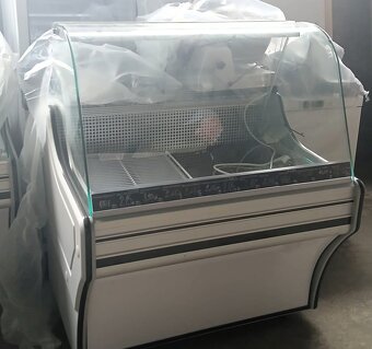 Vitrínová chladnička - 3