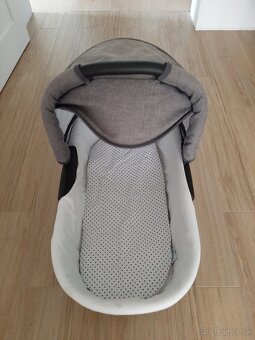 Kocik hlboky + vajicko - 3