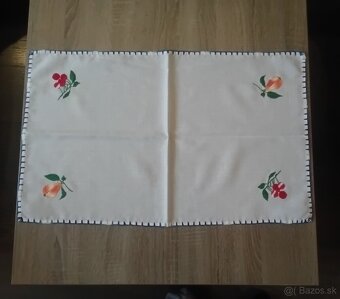 Vyšívané dečky - ručná práca. - 3