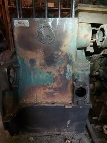 Skoda 30 náhradné diely - 3