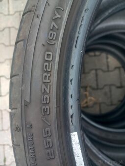 Pneumatiky letné - Dunlop 255/35/R20 - 3