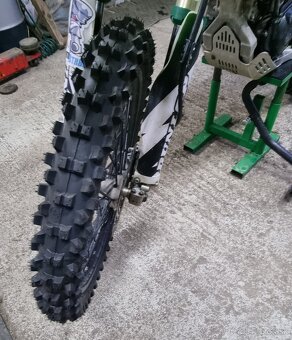 Kawasaki KXF 450 - 3