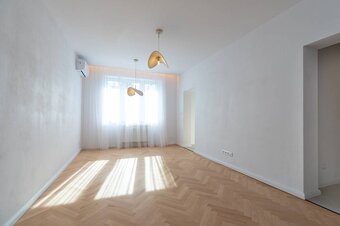 NOVOREKONŠTRUOVANÝ 3 - IZB. TEHLOVÝ BYT,KE - SEVER,PARK OBRA - 3