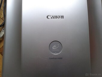 stolný farebný plochý skener Canon CanoScan 4400F - 3