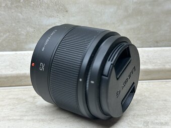 Panasonic Lumix G 25mm f/1.7 - 3