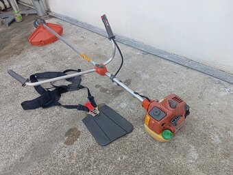Krovinorez Husqvarna - 3