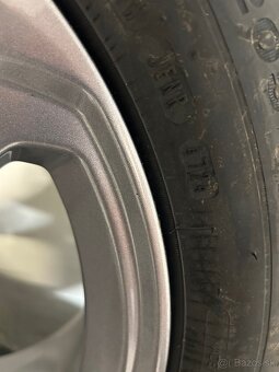 Nové originálne disky Ford + zimné pneumatiky Dunlop ❄️ - 3