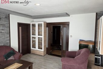 🌟 Veľkorysý päťizbový byt s loggiou – Banská Bystrica - 3