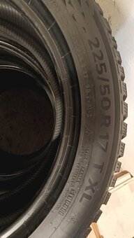 225/50 R17 zimne continental - 3