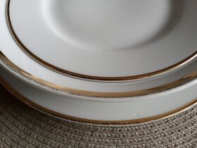 Porcelánové biele taniere na doplnenie - 3