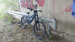 Specialized Demo 8 - 3