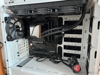Predám tichý PC intel i9 12900k, 64gb RAM - 3