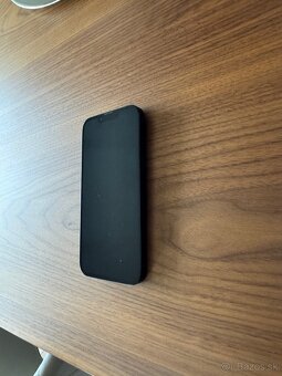 iPhone 13 - 3